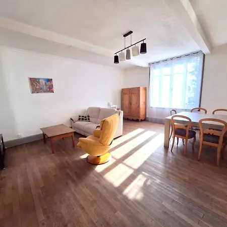 Casa de Férias La Maison Douessine - Hyper Centre La Fontaine - Wifi Gratuit -proche Bioparc Zoo *