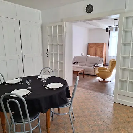 Ferienhaus La Maison Douessine - Hyper Centre La Fontaine - Wifi Gratuit -proche Bioparc Zoo